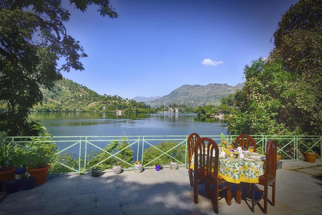 The Lake Resort Naukuchiatal Eksteriør bilde