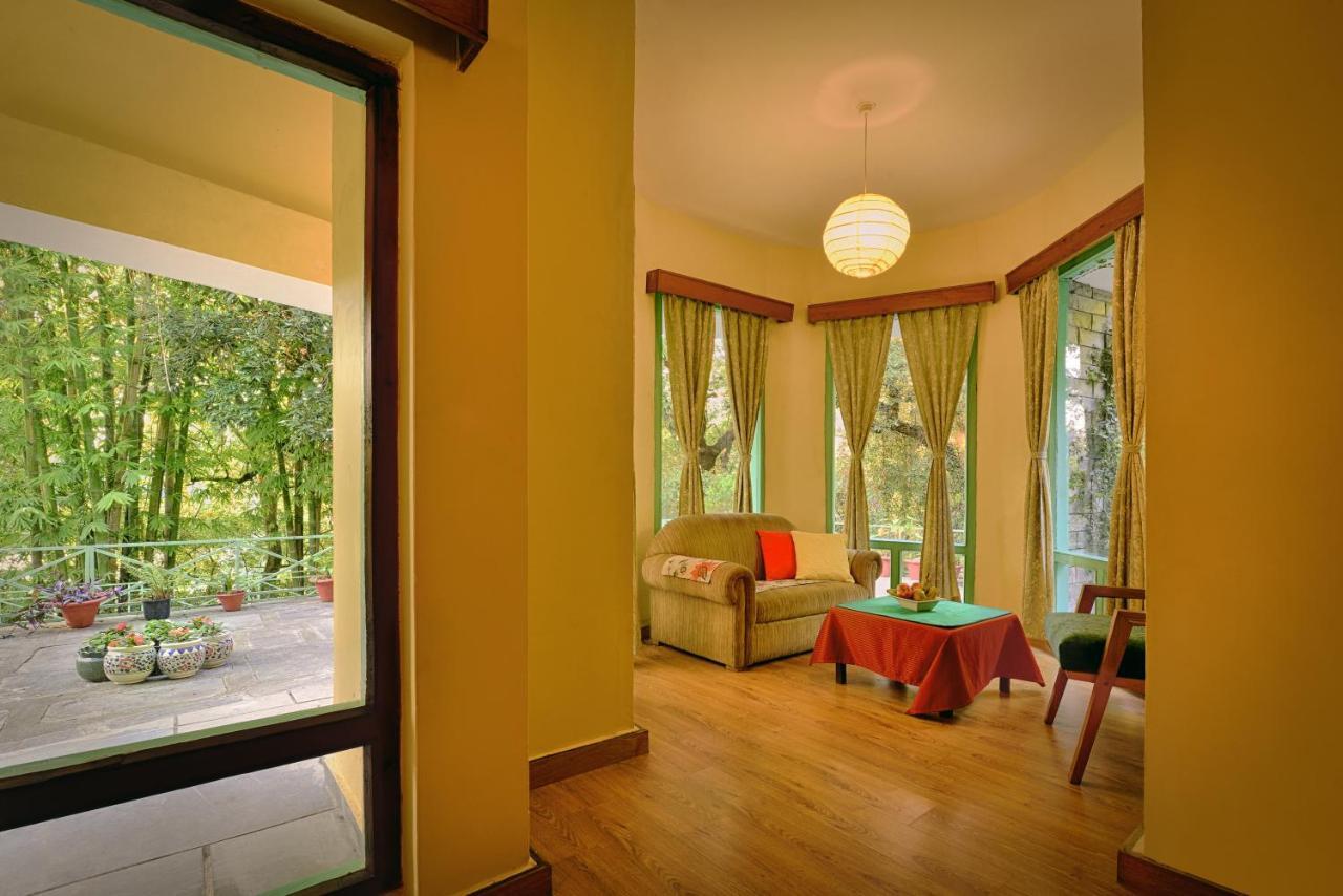 The Lake Resort Naukuchiatal Eksteriør bilde